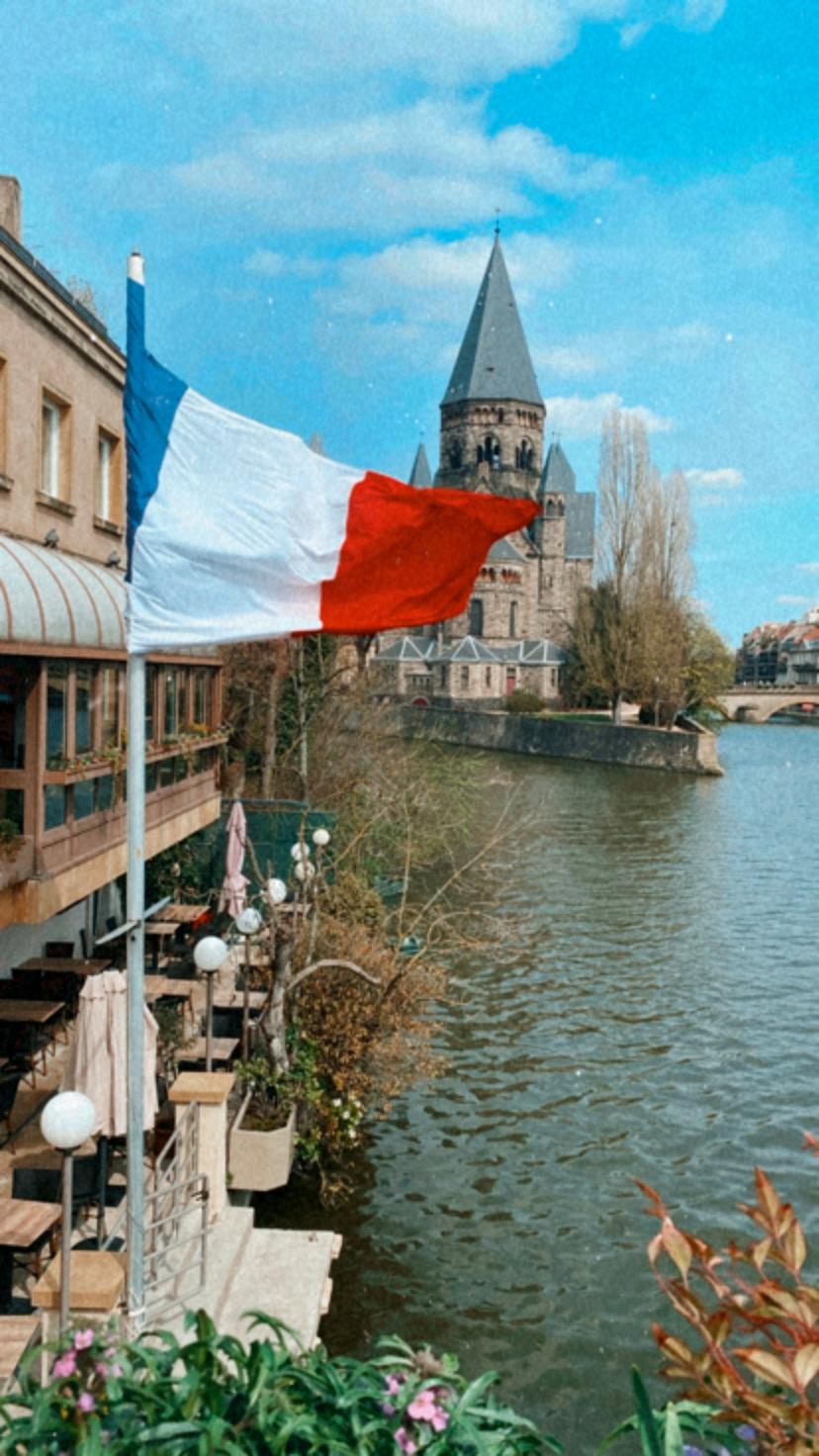 Metz Frankreich Fahne